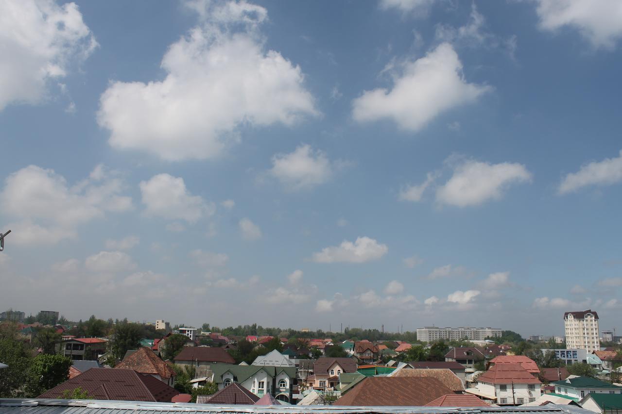 Olive Hotel บิชเคก ภายนอก รูปภาพ